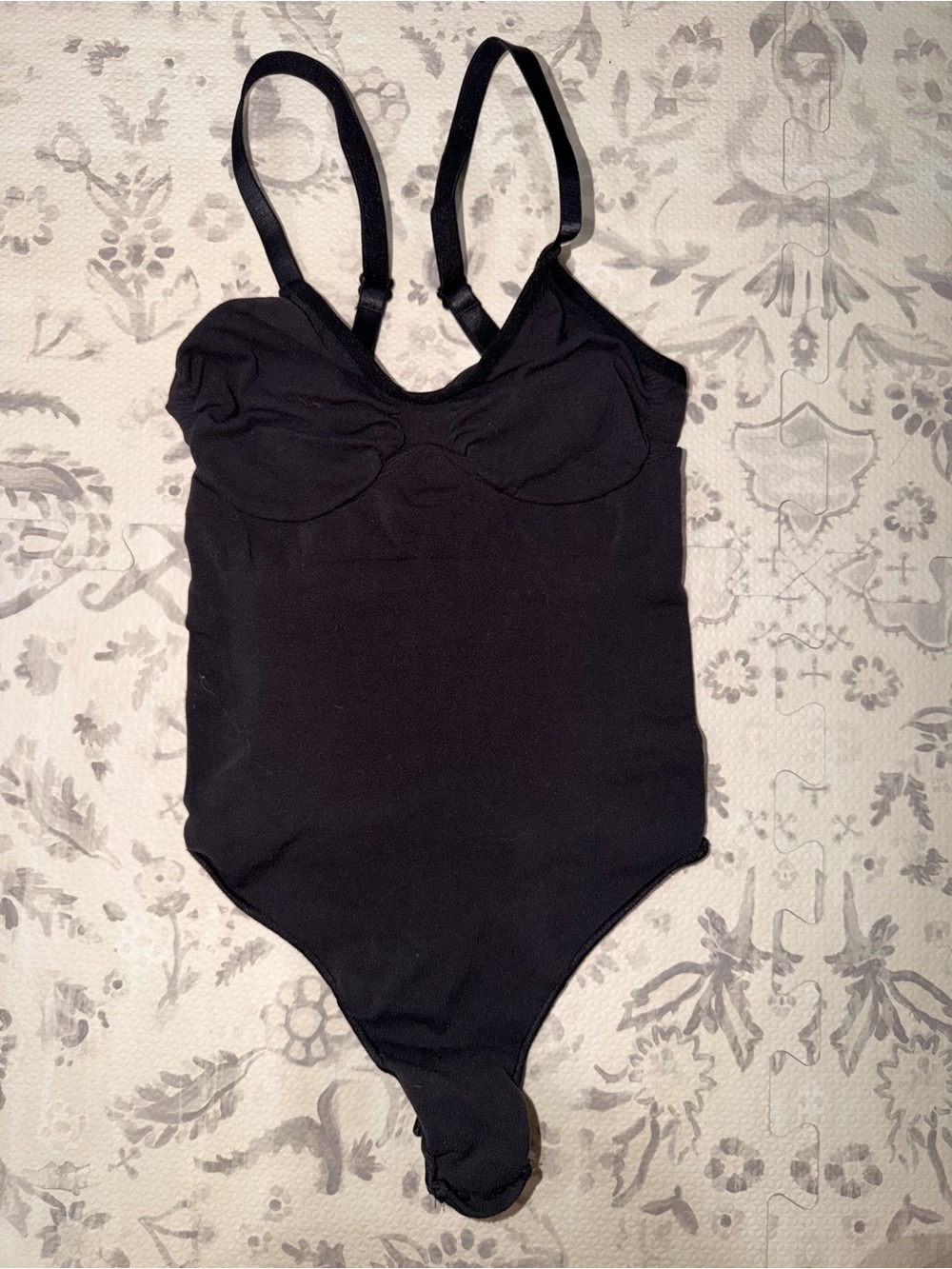 Skims seamless cinching body suit size S